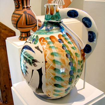 http://callahanartandassociates.com/sites/callahanartandassociates.com/assets/images/pedestal_detail/pedestalDETAIL9.jpg